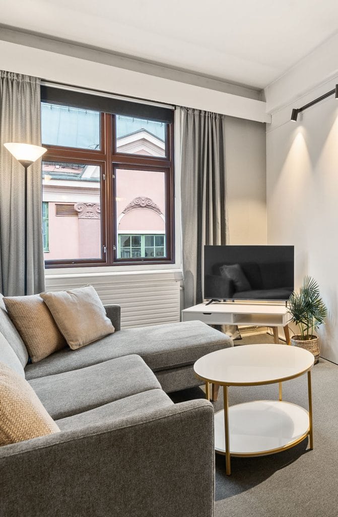 Rom og leiligheter med alt inkludert i Tønsberg – møbler, internett og rengjøring er en del av fasilitetene hos Grand Apartments.